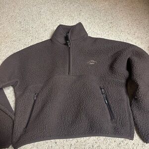 Aritzia Brown polartec thermal pro 1/2 zip high hip sweater